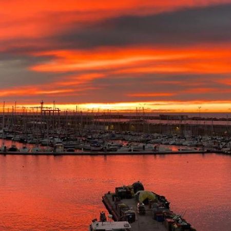 "Luigi" Balcon Sur La Mer Et Le Port De Sète Exterior foto